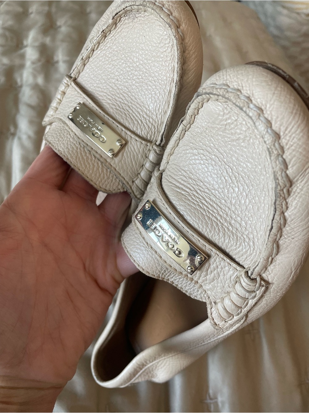 COACH Cream Leather Loafers sz 7.5